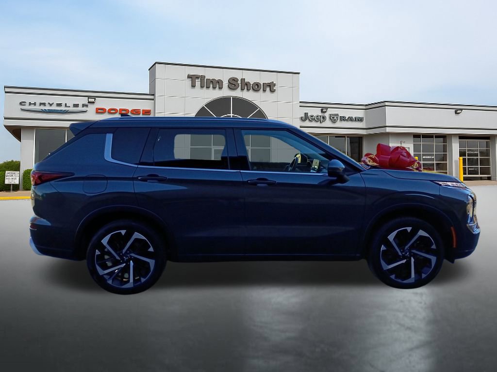 Used 2024 Mitsubishi Outlander SEL image 6