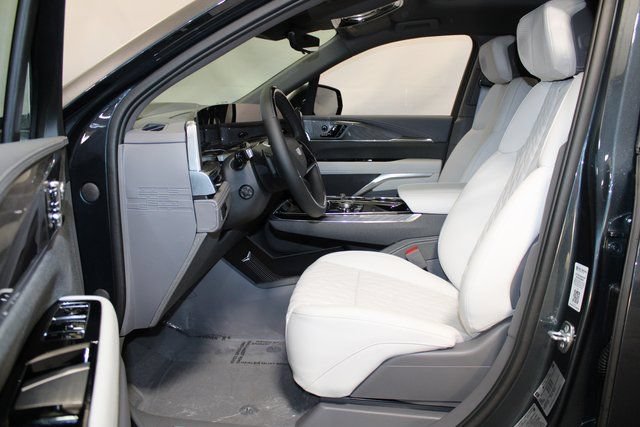 New 2025 Cadillac Escalade IQ Luxury 1 AWD/4WD image 5