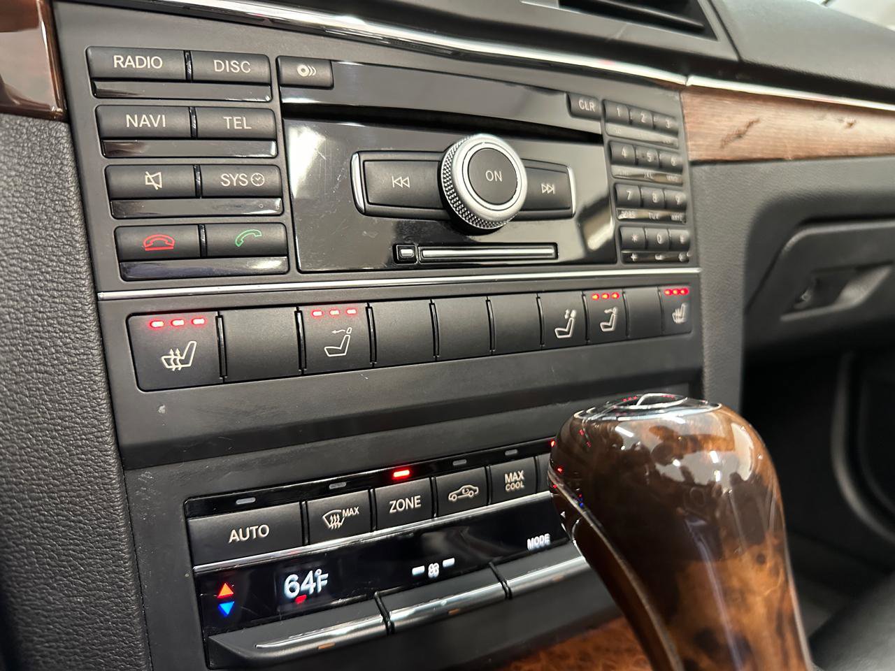 Used 2011 Mercedes-Benz E 350 Cabriolet image 43