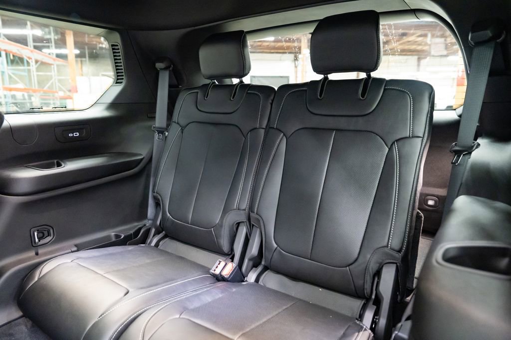 New 2026 Jeep Grand Cherokee L Limited AWD/4WD image 29