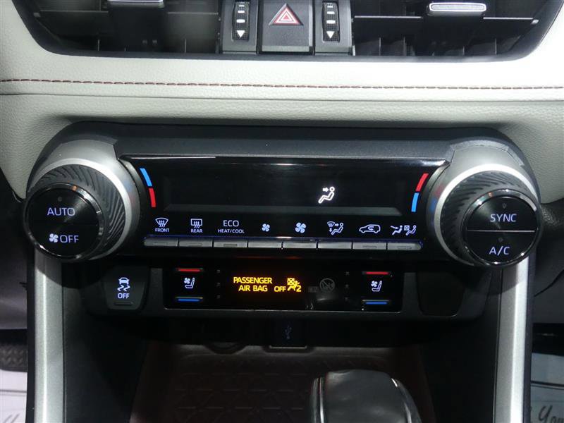 Used 2020 Toyota RAV4 Limited w/ Limited Grade Weather Package AWD/4WD image 38