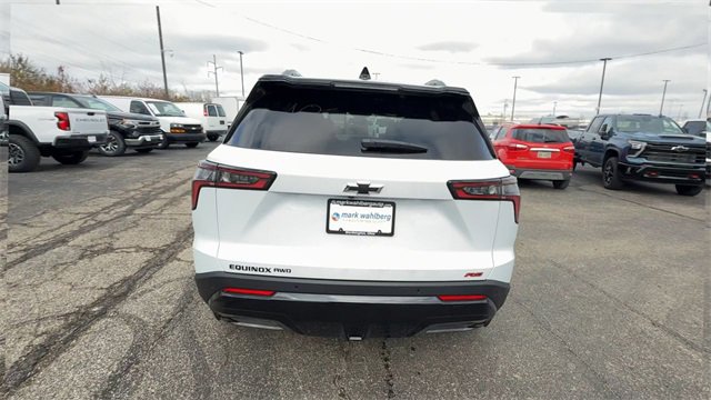 New 2026 Chevrolet Equinox RS w/ Convenience Package III image 7