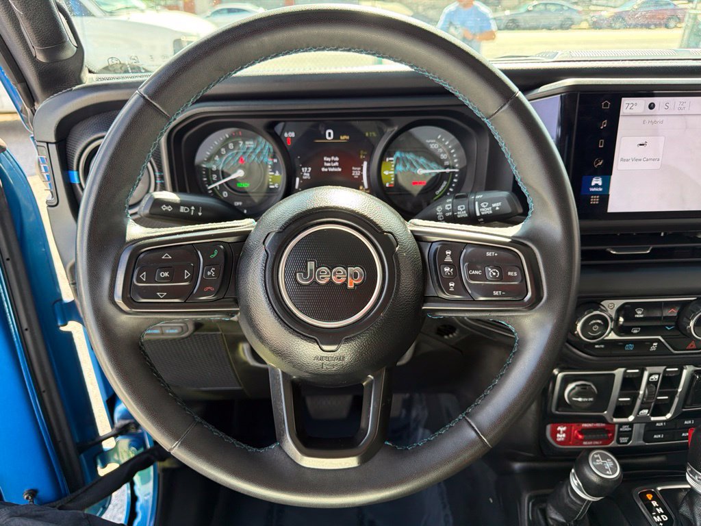 Used 2024 Jeep Wrangler Unlimited Rubicon 4xe AWD/4WD image 30
