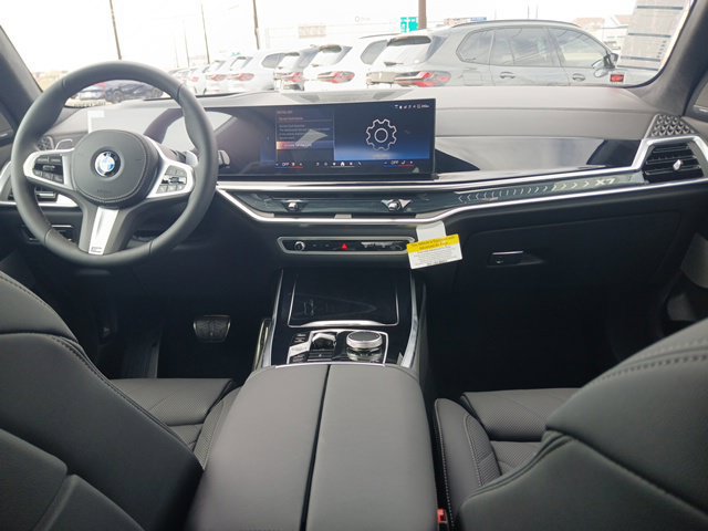 New 2027 BMW X7 xDrive40i AWD/4WD image 14