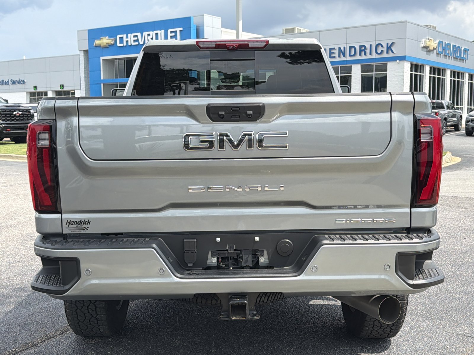 Used 2026 GMC Sierra 2500 Denali Ultimate AWD/4WD image 11