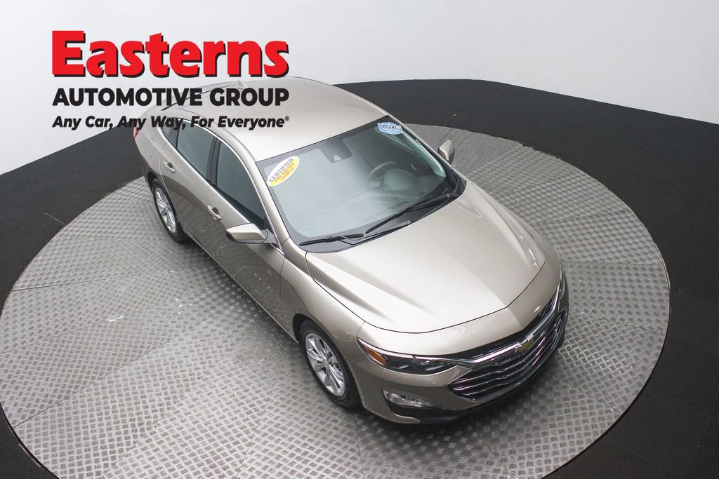 Used 2023 Chevrolet Malibu LT image 3