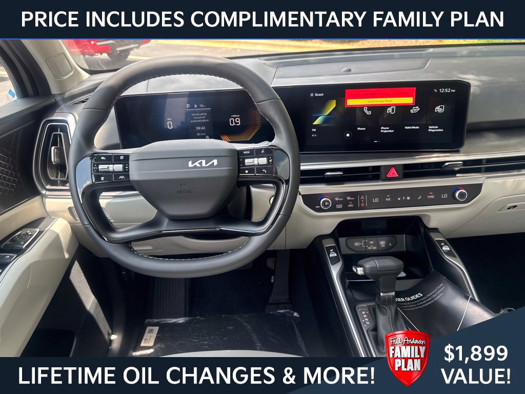 New 2026 Kia Sorento S w/ S Panoramic Sunroof Package FWD image 2