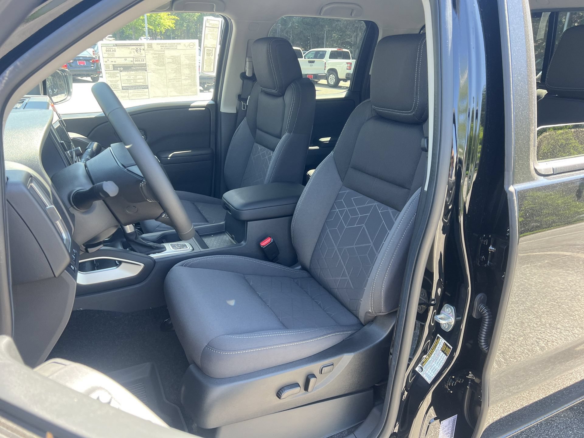 New 2026 Nissan Frontier SV w/ SV Convenience Package AWD/4WD image 14