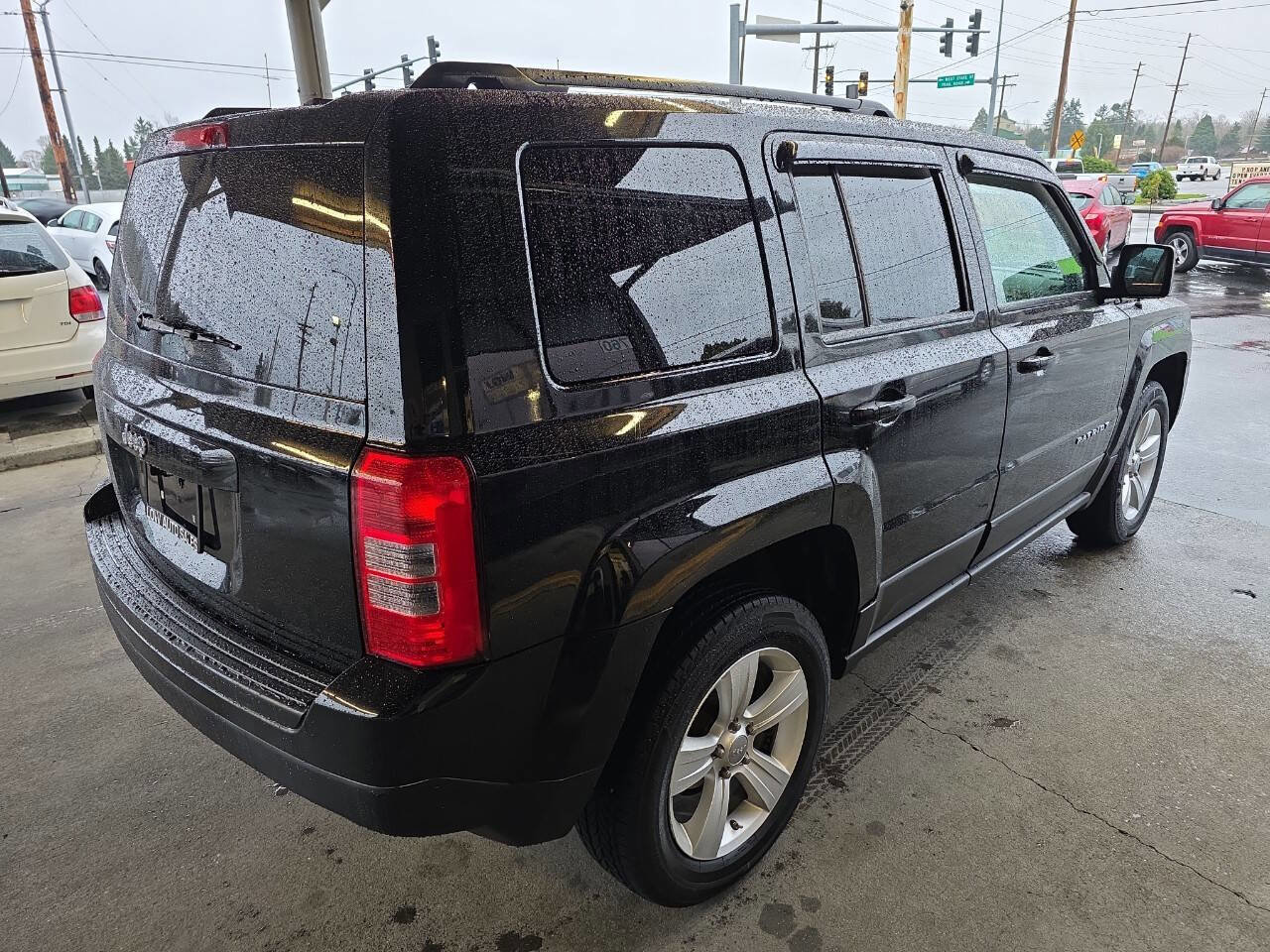 Used 2012 Jeep Patriot Sport w/ PWR Value Group image 11