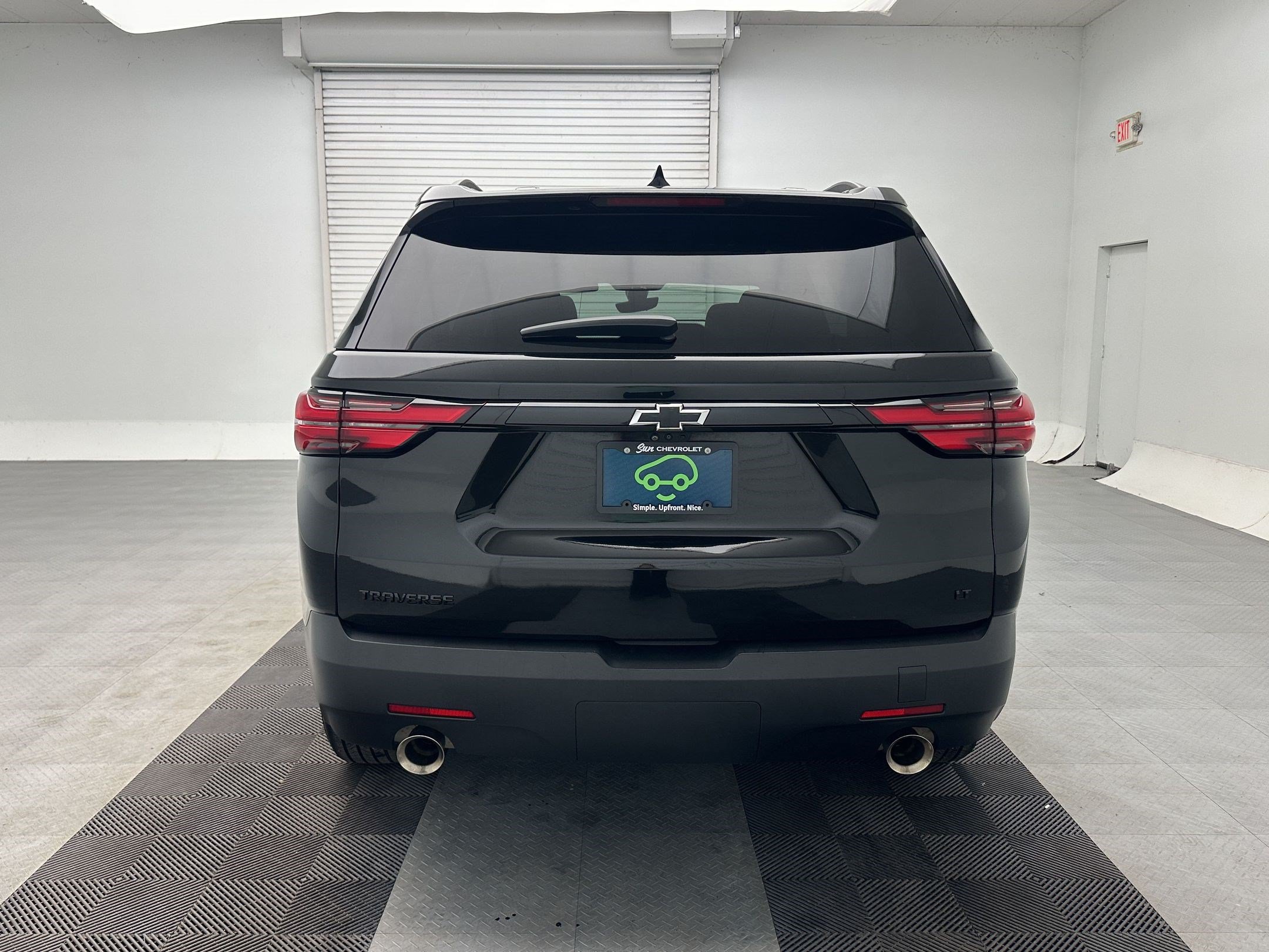 Used 2023 Chevrolet Traverse LT w/ Midnight/Sport Edition AWD/4WD image 10