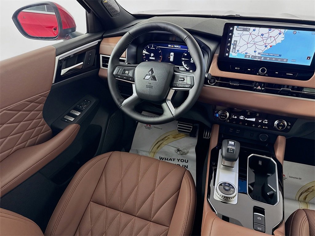New 2025 Mitsubishi Outlander SEL image 24