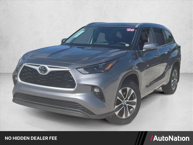 Certified 2026 Toyota Highlander XLE AWD/4WD image 1