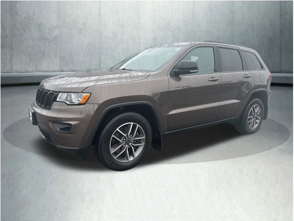 Used 2021 Jeep Grand Cherokee Limited AWD/4WD image 1