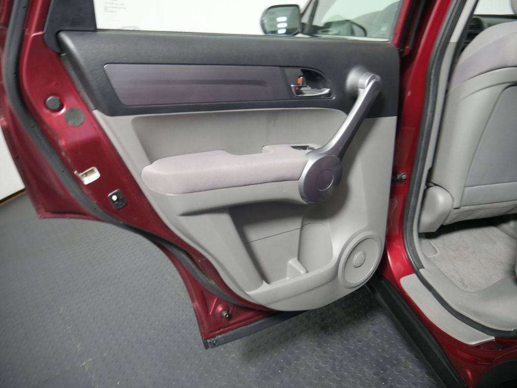 Used 2009 Honda CR-V LX image 12