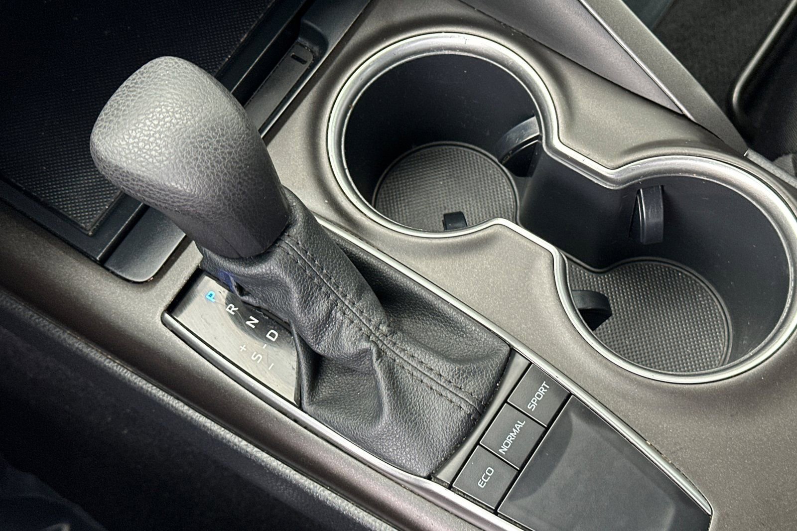 Certified 2022 Toyota Camry LE FWD image 20