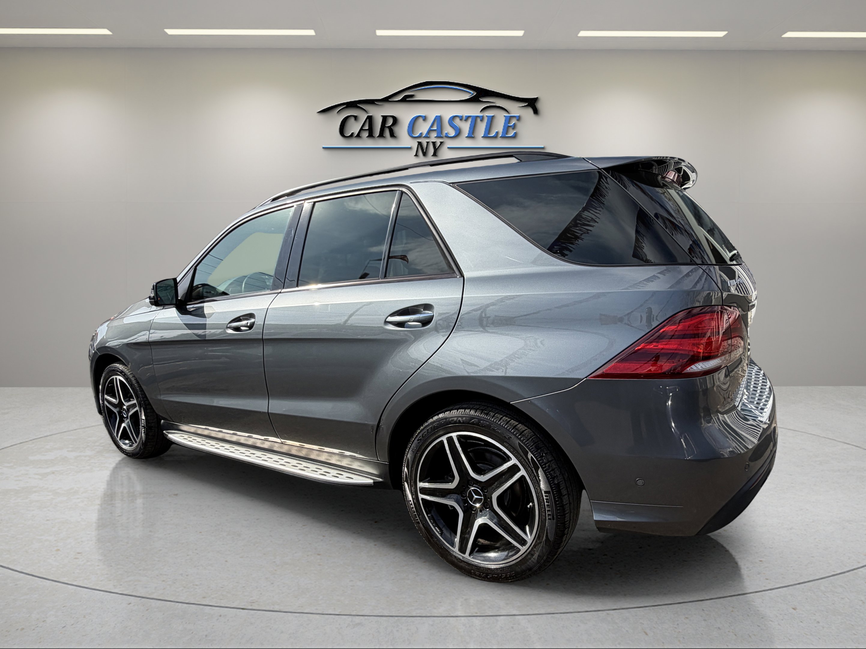 Used 2018 Mercedes-Benz GLE 43 AMG 4MATIC image 12