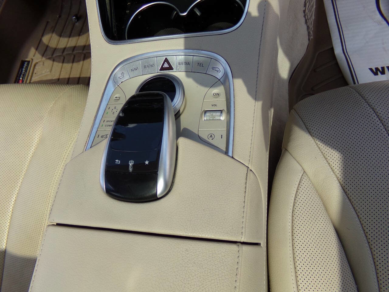 Used 2015 Mercedes-Benz S 550 4MATIC Sedan image 32