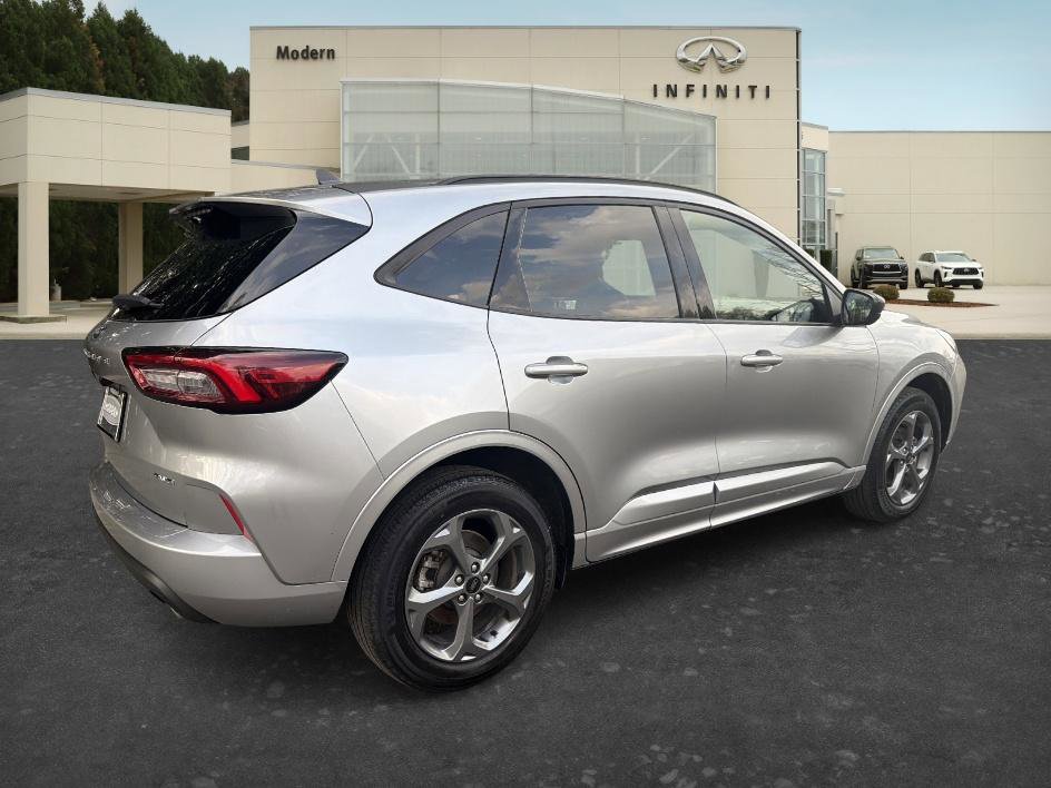 Used 2024 Ford Escape ST-Line image 5