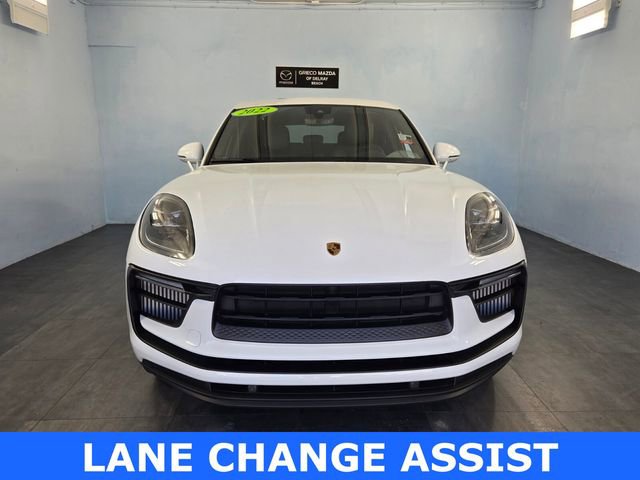 Used 2022 Porsche Macan S image 3