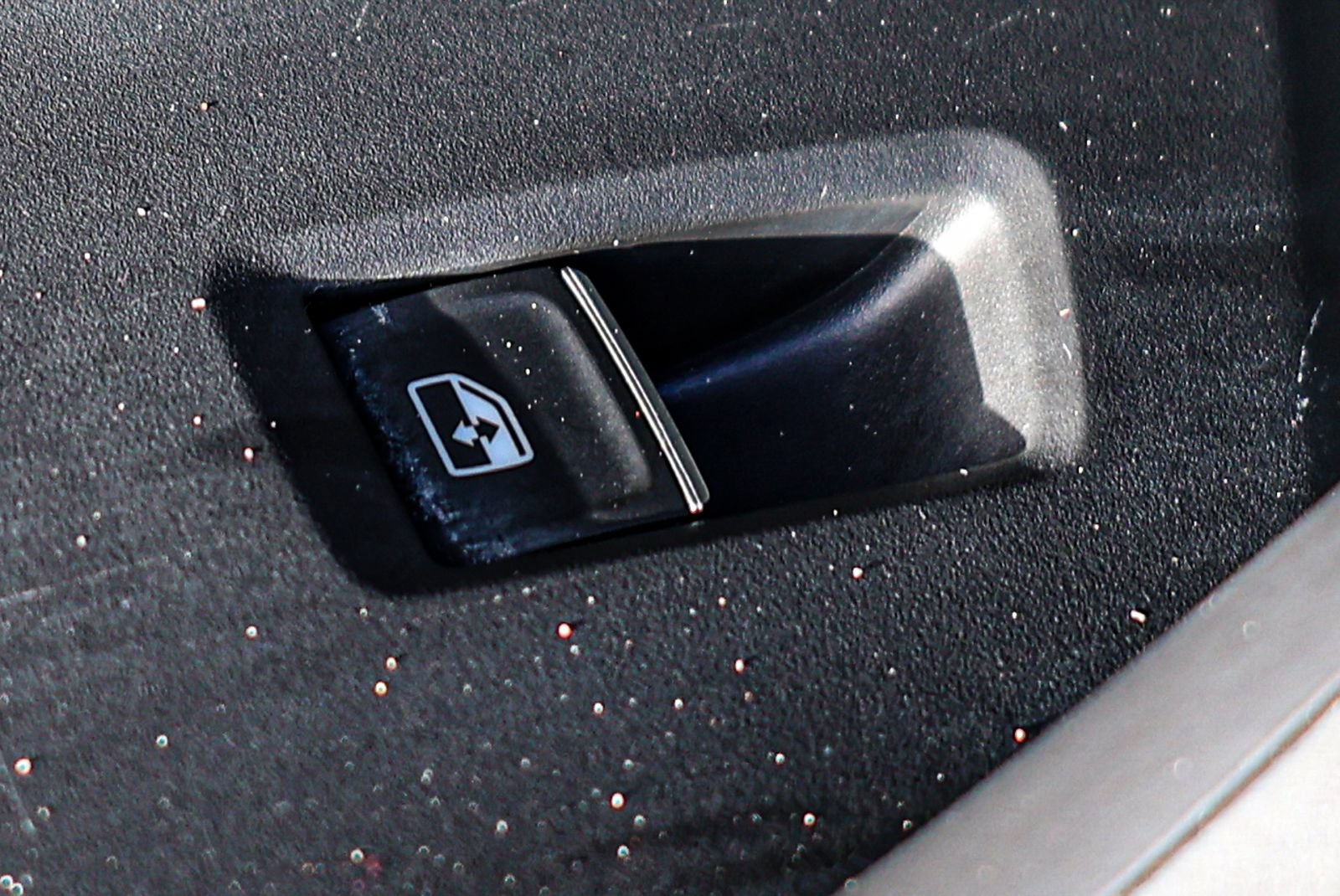 Used 2024 Volkswagen Jetta SE FWD image 41