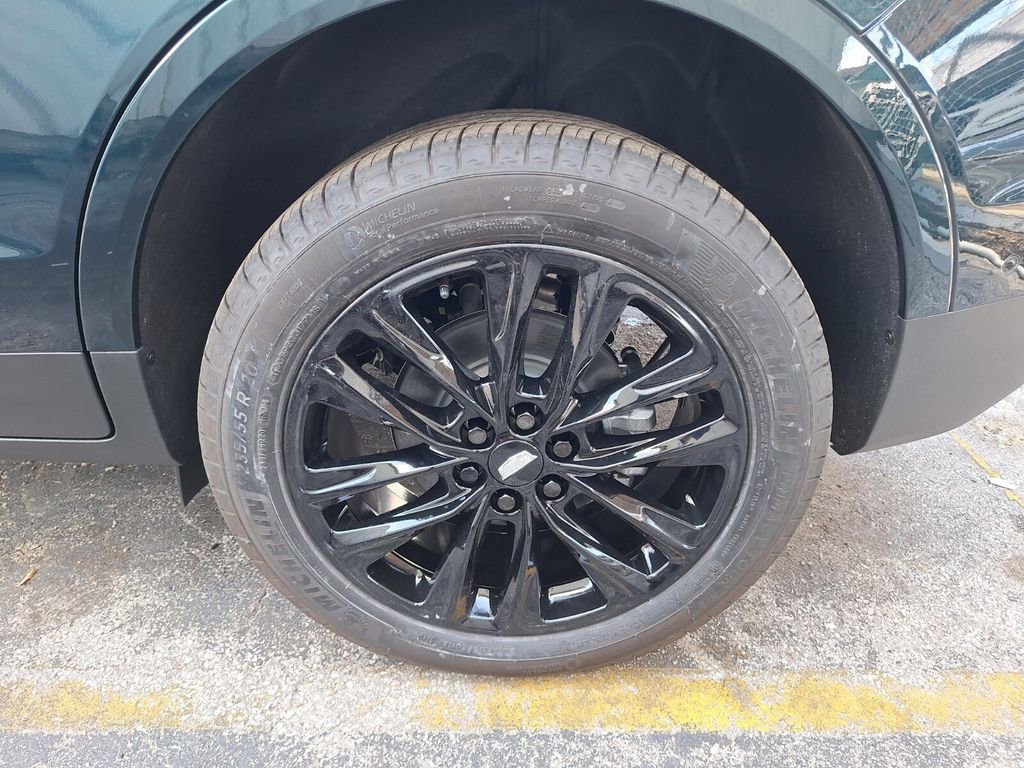New 2026 Cadillac XT5 Premium Luxury w/ LPO, ONYX Package FWD image 25