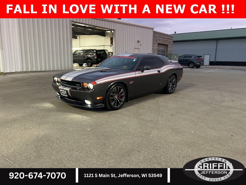 Used 2014 Dodge Challenger SRT8 image 2