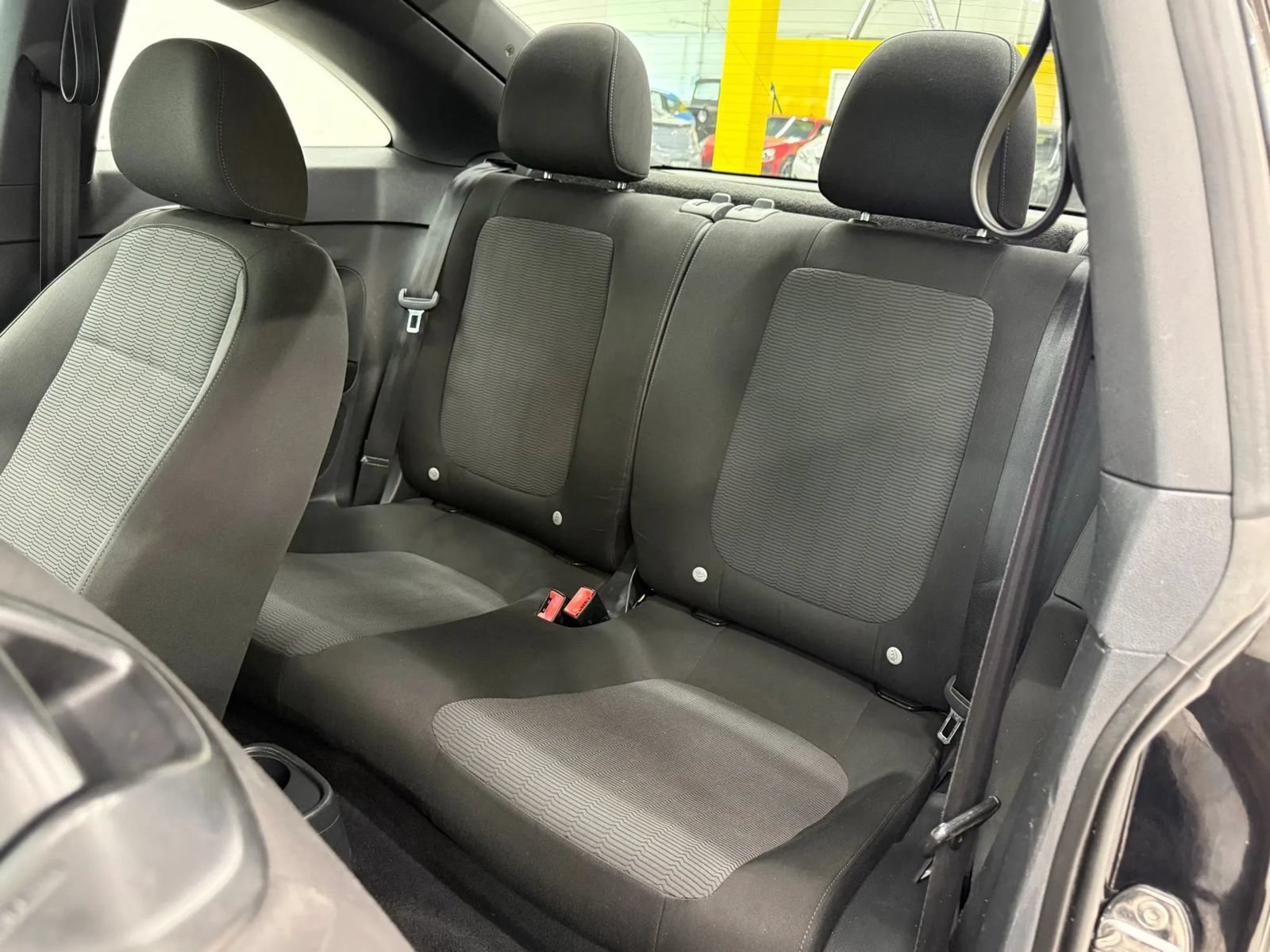 Used 2014 Volkswagen Beetle 1.8T FWD image 16