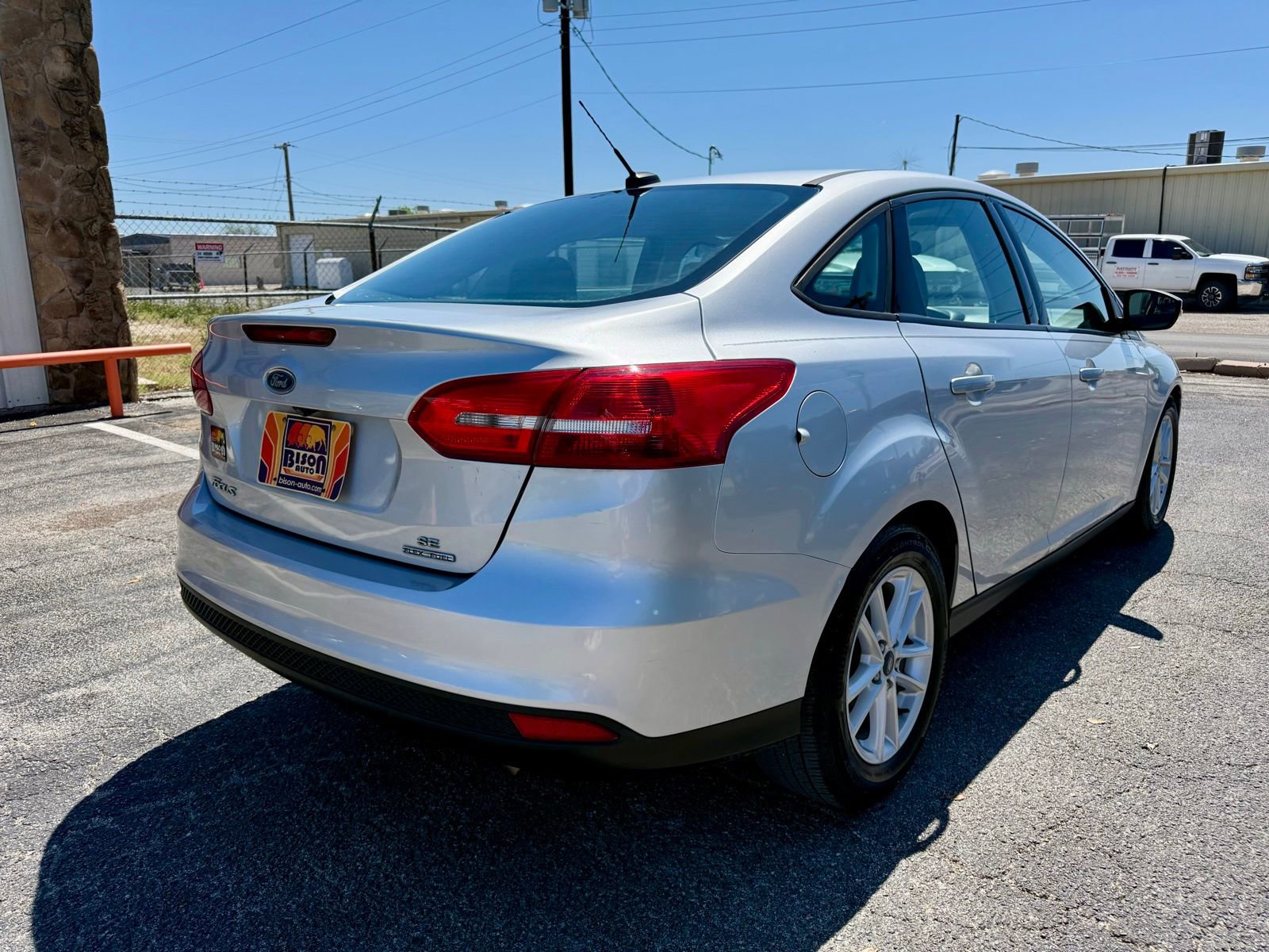 Used 2016 Ford Focus SE image 3