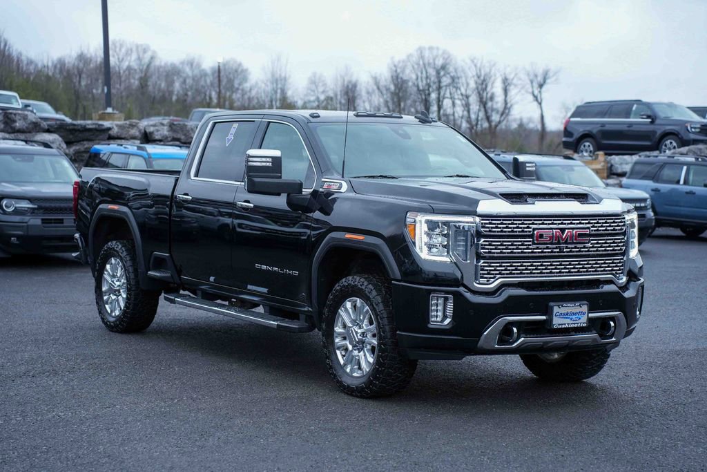 Used 2023 GMC Sierra 2500 Denali image 3