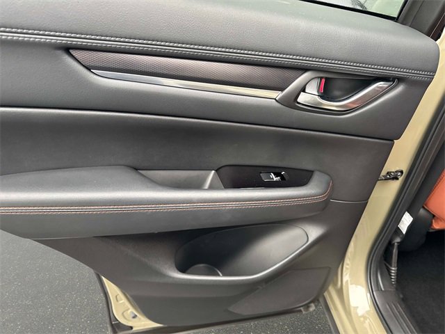 Used 2024 MAZDA CX-5 Carbon Edition image 10