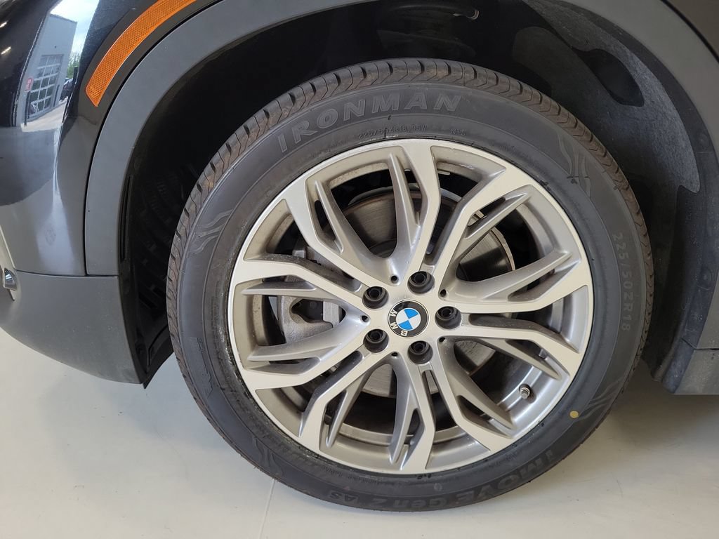 Used 2022 BMW X2 sDrive28i w/ Convenience Package FWD image 7