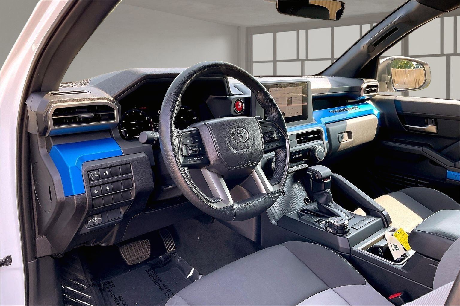 Used 2024 Toyota Tacoma TRD Off-Road AWD/4WD image 18