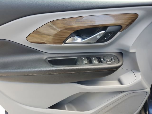 Used 2018 GMC Terrain SLE image 17