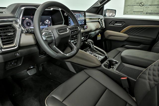 New 2026 GMC Canyon Denali image 7