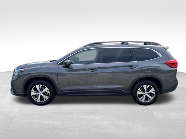 Used 2025 Subaru Ascent Premium AWD/4WD image 5