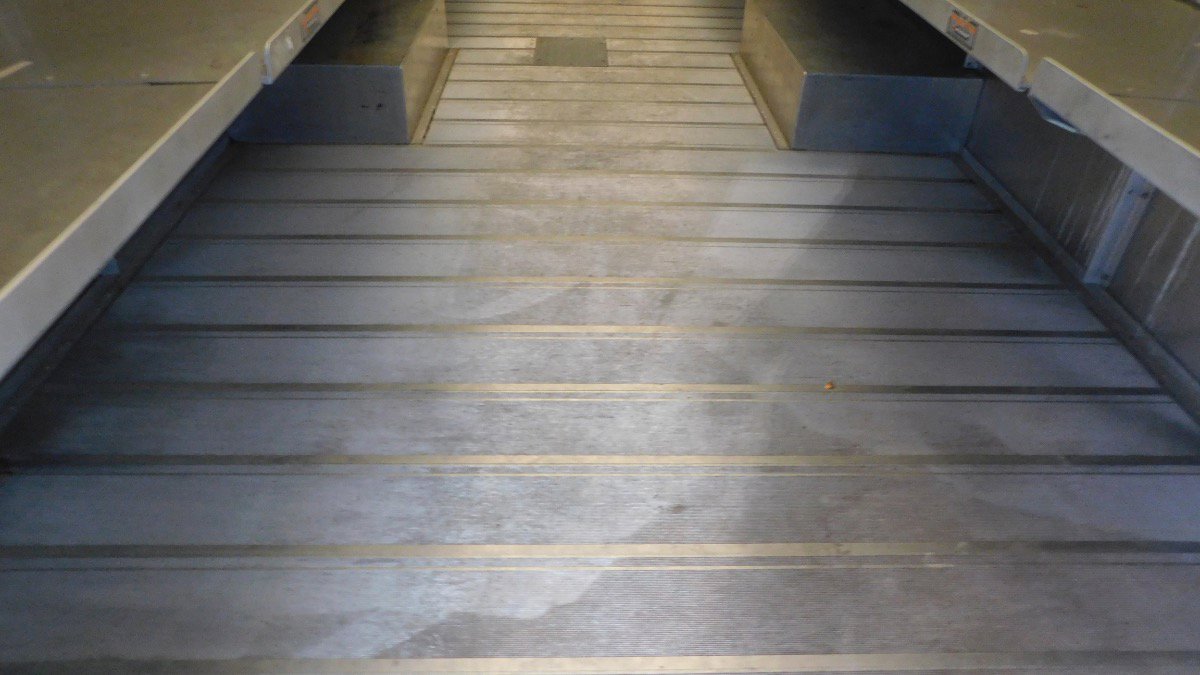 Used 2019 Ford E-450 and Econoline 450 Super Duty image 18