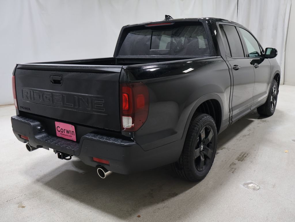 New 2026 Honda Ridgeline Black Edition image 5