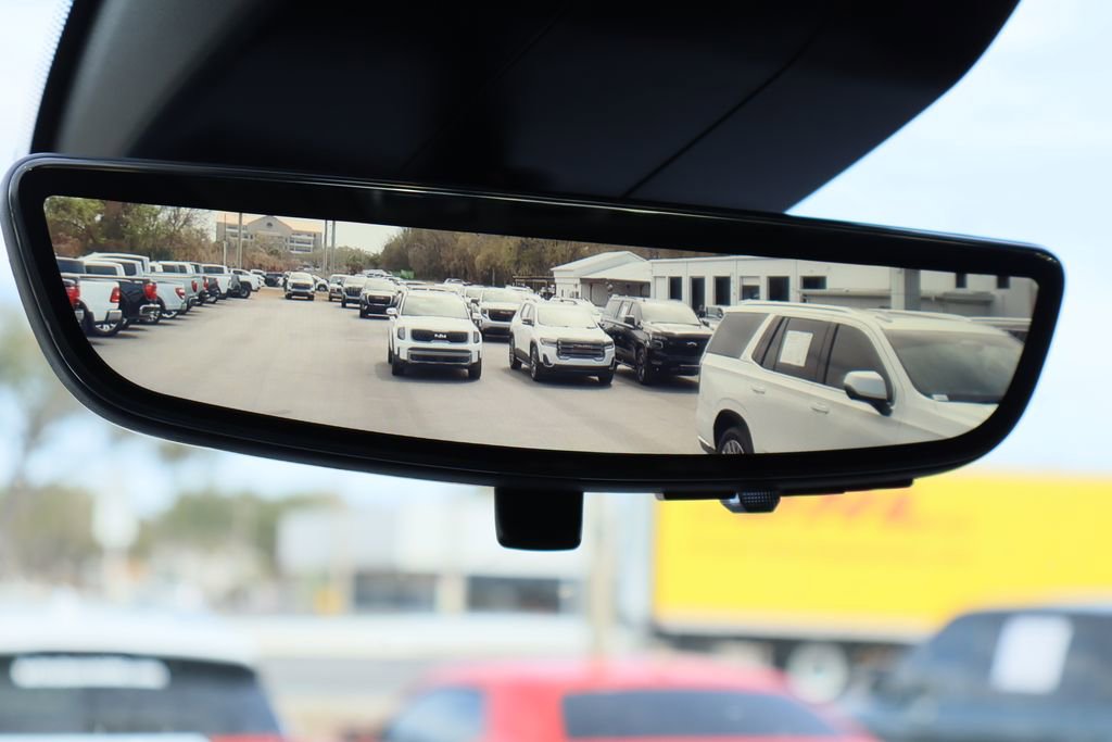 Certified 2025 Chevrolet Silverado 2500 High Country w/ Technology Package image 14