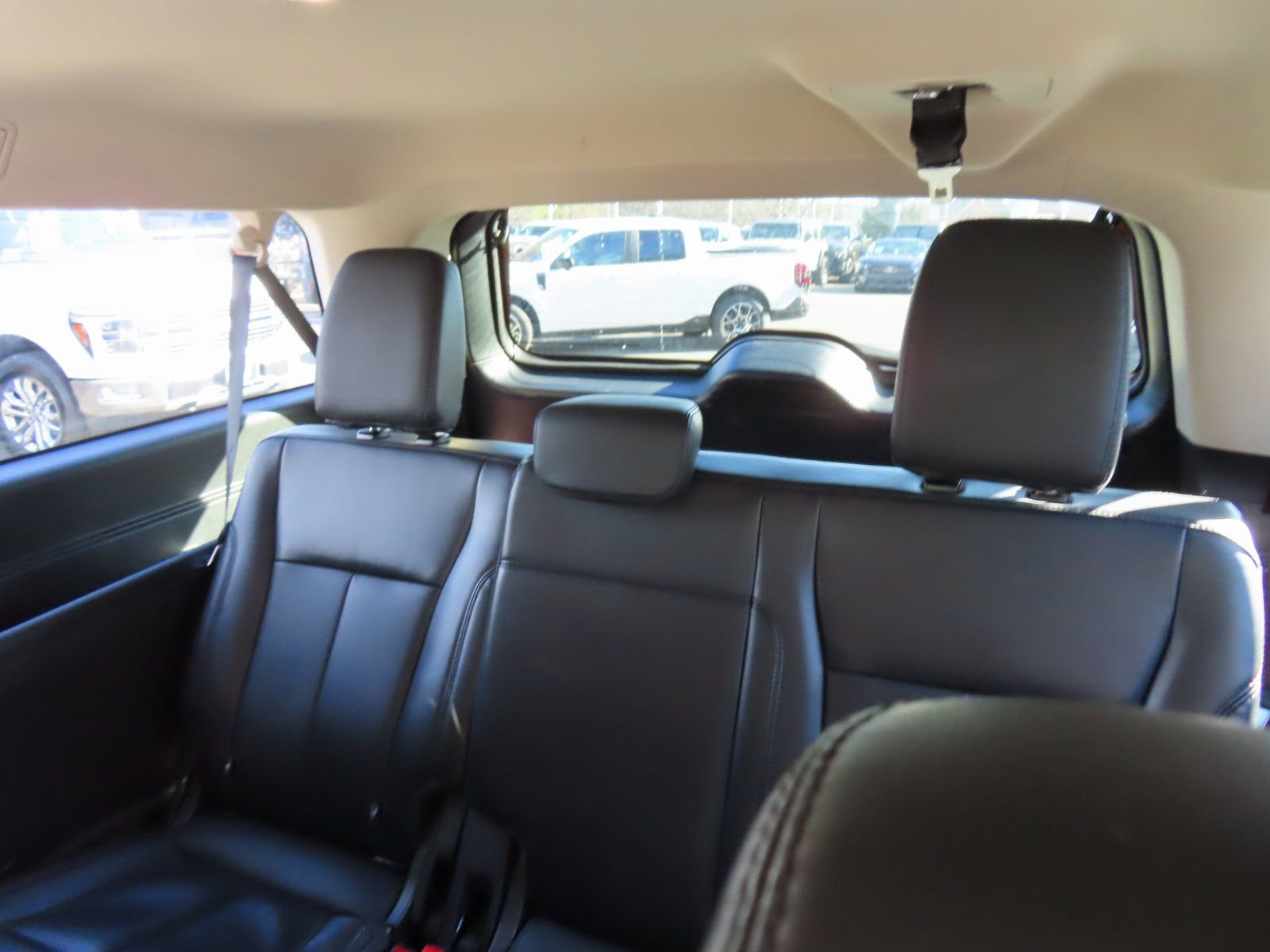 Used 2024 Ford Expedition Max XLT image 32