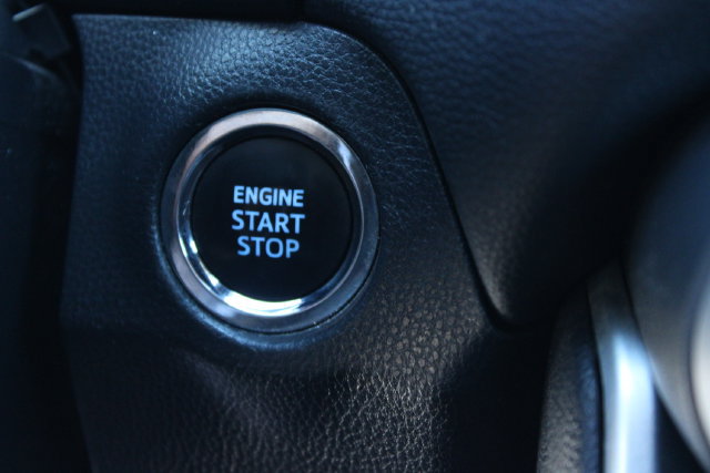 Used 2022 Toyota RAV4 XLE FWD image 23