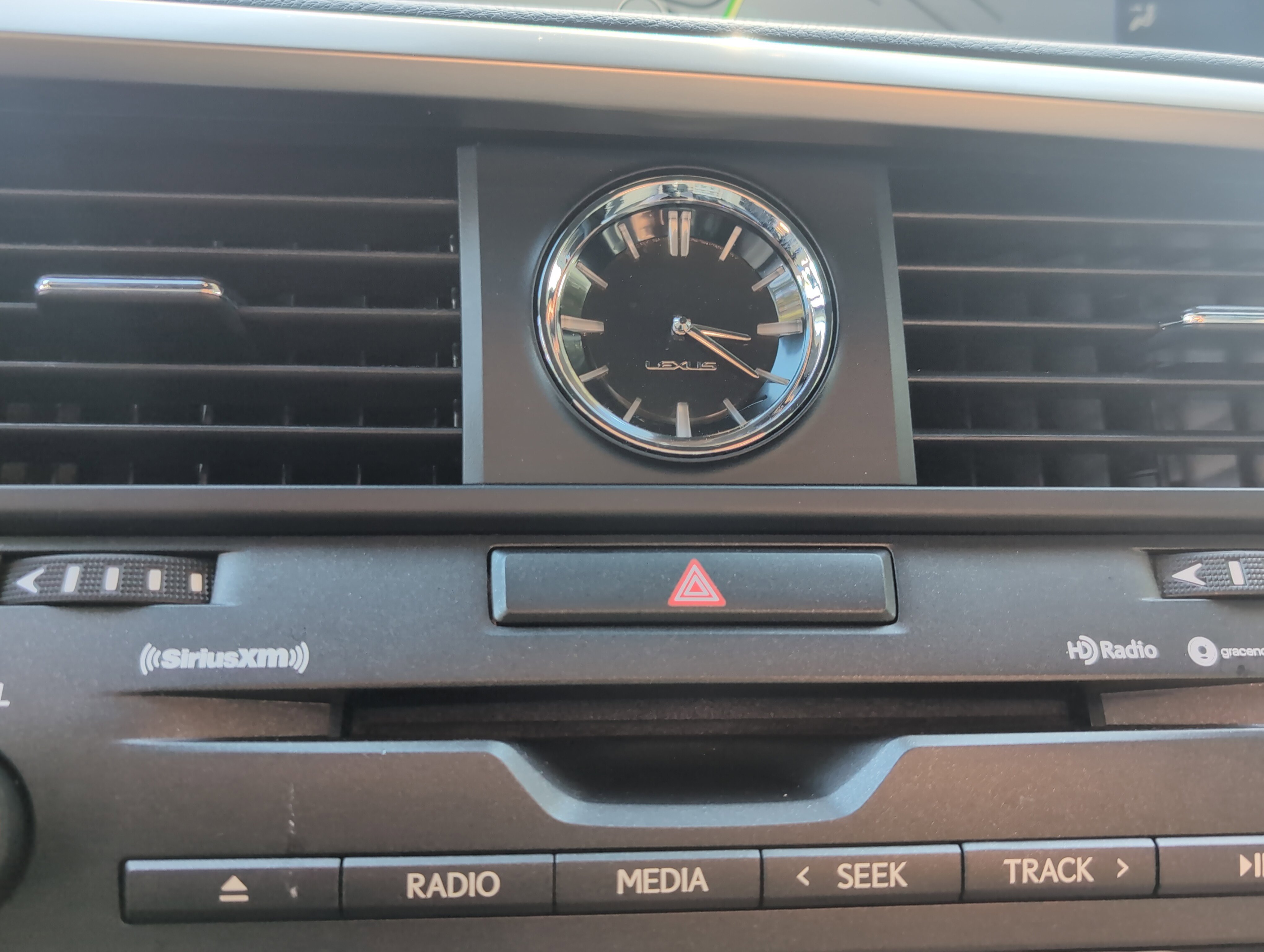 Used 2022 Lexus RX 350 F Sport w/ Accessory Package image 40