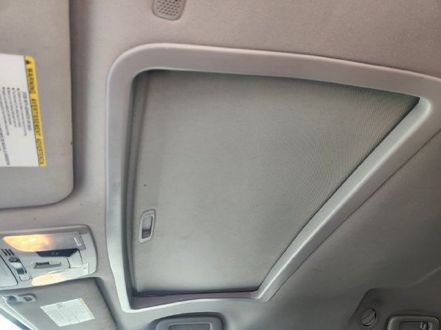 Used 2020 Toyota Sienna SE w/ SE Preferred Package FWD image 35