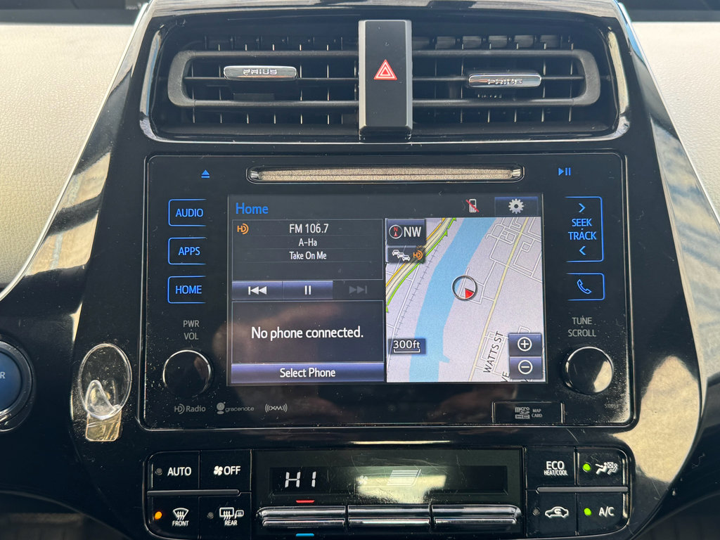 Used 2016 Toyota Prius image 15