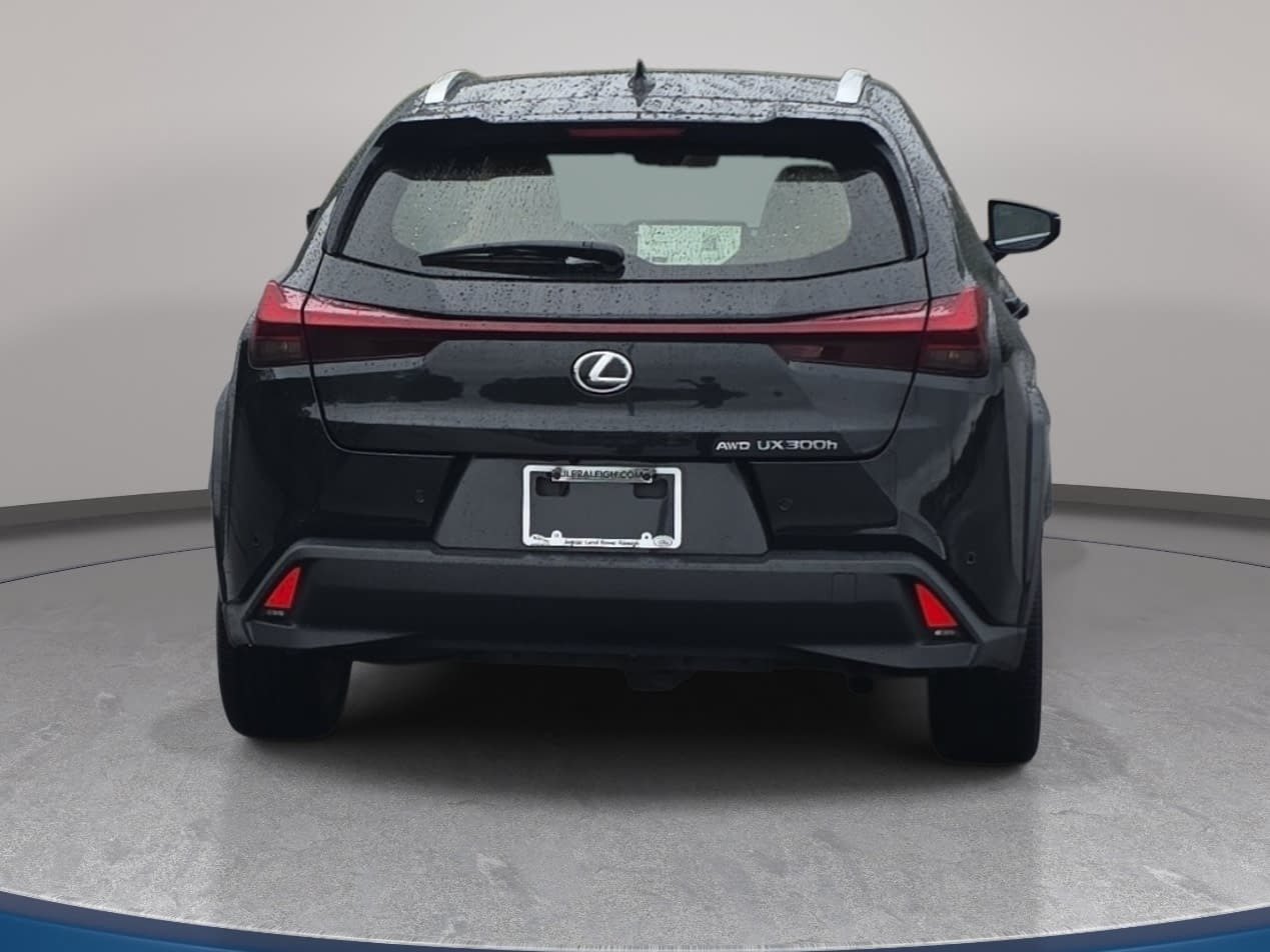 Used 2025 Lexus UX 300h AWD w/ Accessory Package (Z2) image 6