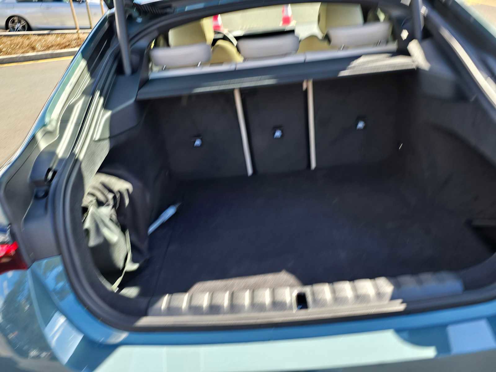 Used 2025 BMW i4 xDrive40i image 14