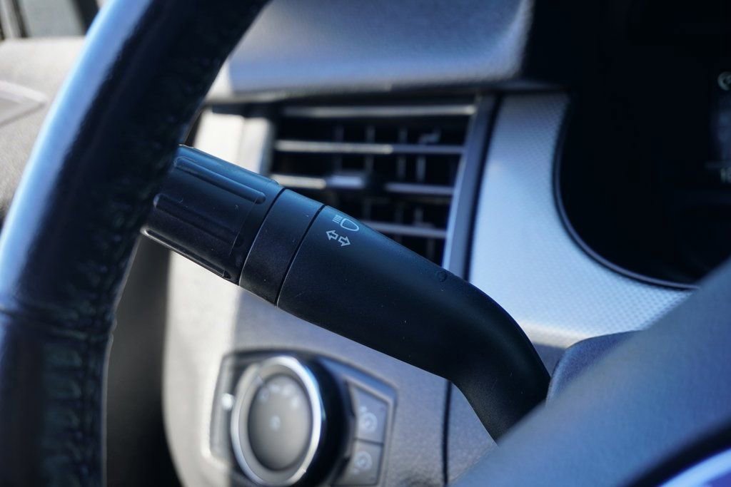 Used 2012 Ford Edge SEL image 20