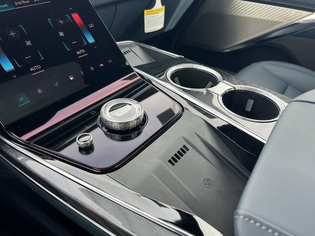 New 2025 Cadillac Escalade IQ Luxury 2 AWD/4WD image 22