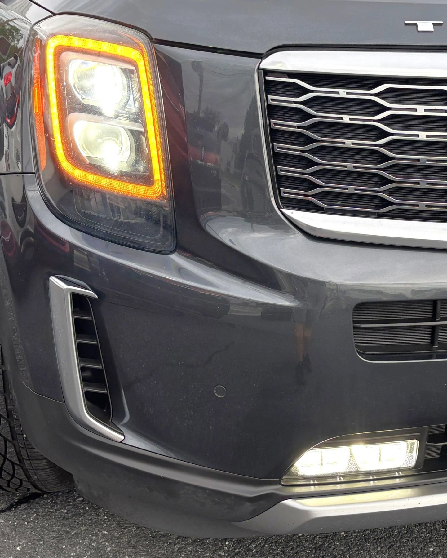 Used 2020 Kia Telluride SX w/ SX Prestige Package AWD/4WD image 7