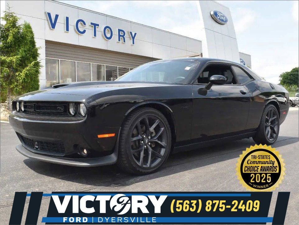 Used 2023 Dodge Challenger R/T w/ Plus Package image 1