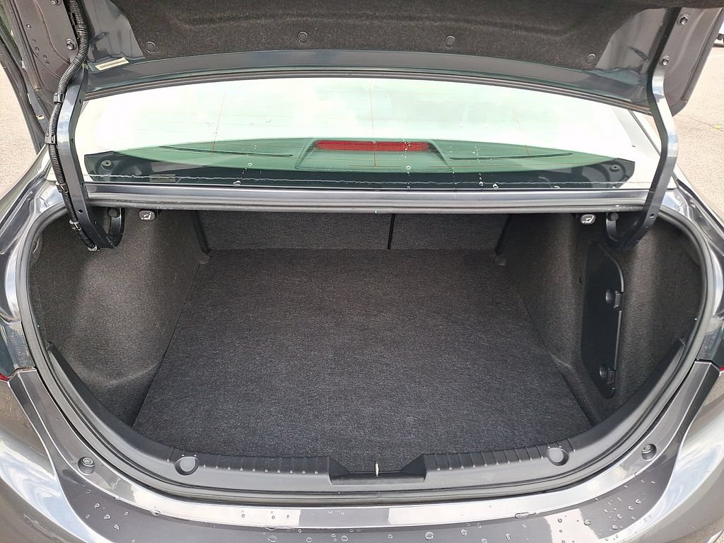 Used 2015 MAZDA MAZDA3 i Sport FWD image 29